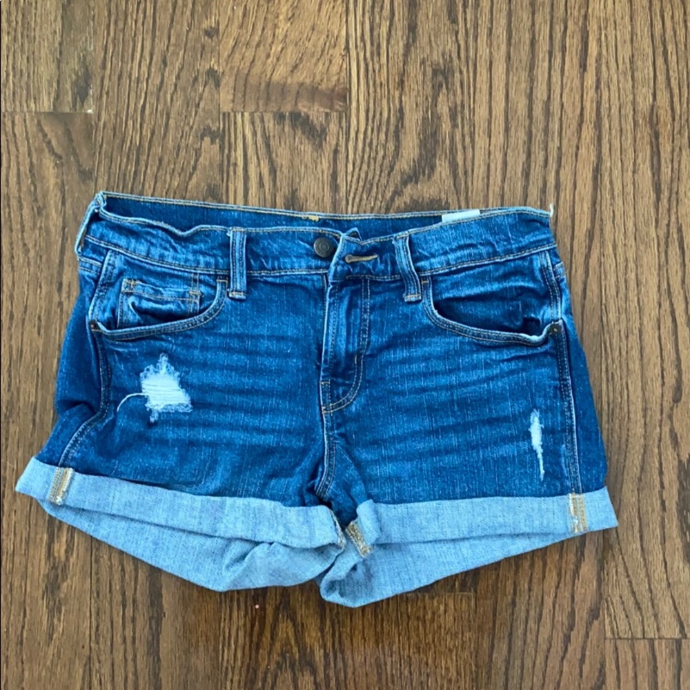 cuffed blue jean shorts